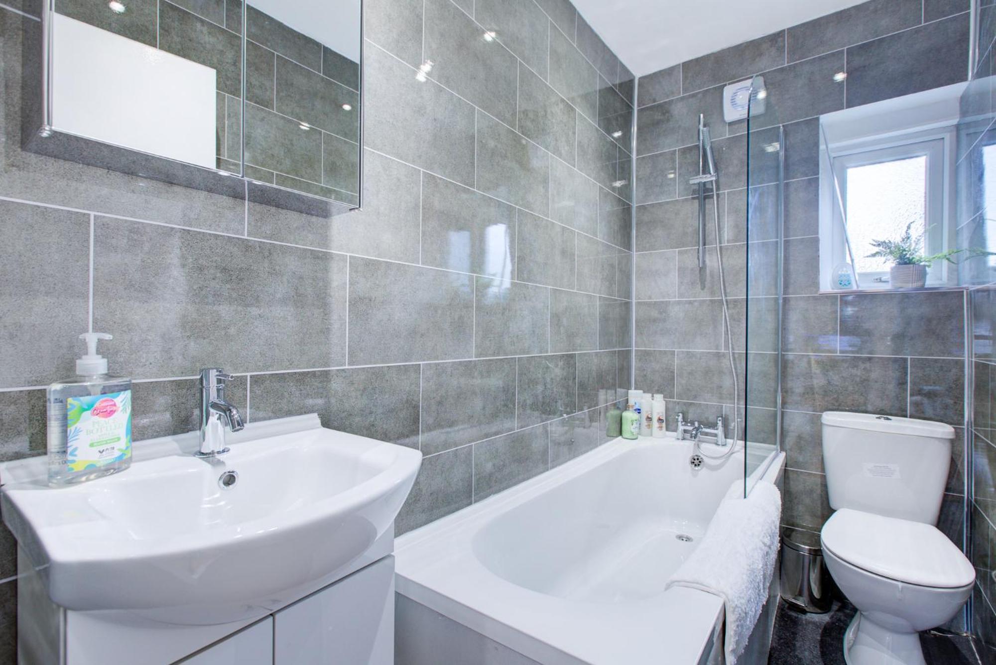 Wonderful Two-Bedroom Apartment London Exteriör bild